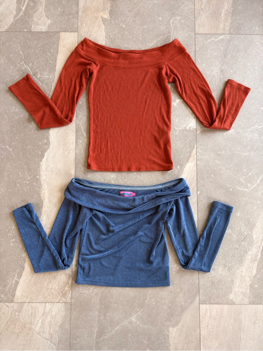 Off the shoulder going out top bundle
